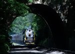 RBMN 2102 approaches the Nesquehoning "Tunnel"